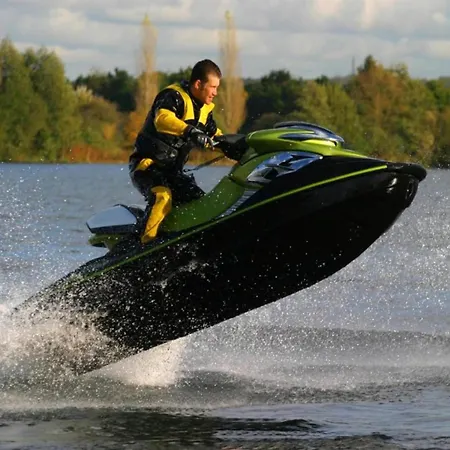 Villa Spacious Near Castle *