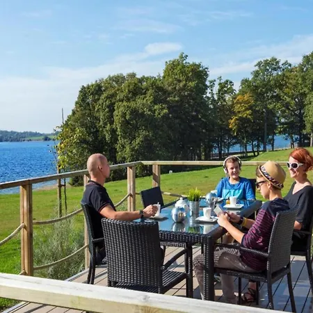 Spacious Near Castle