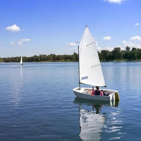 Spacious Near Castle Villa