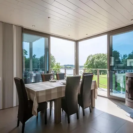 Spacious Near Castle Villa Boussu-lez-Walcourt